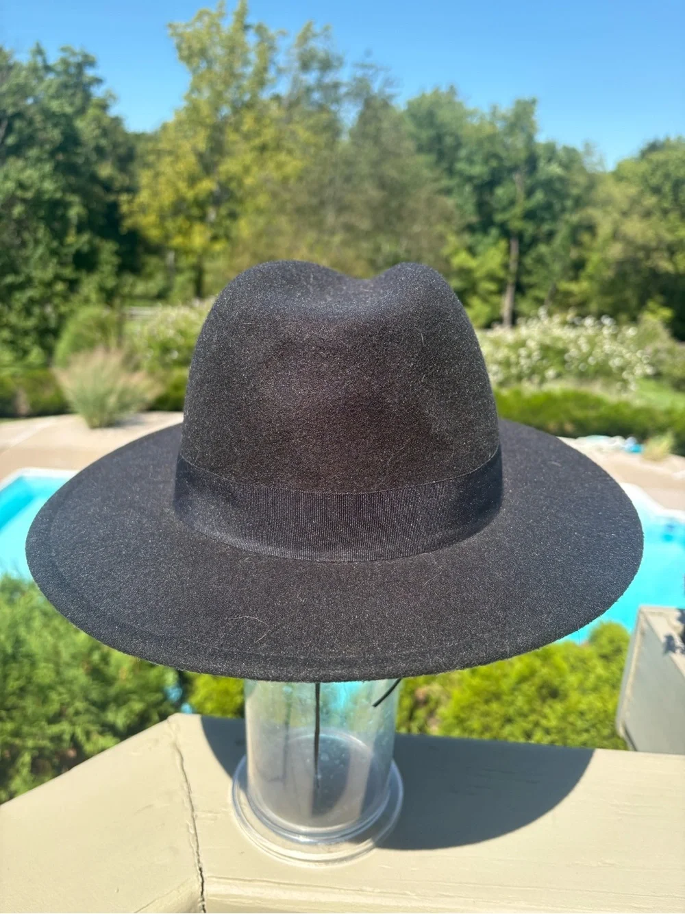 GUZEL SAPKA Black Wool Fedora Hat with Brass Decor, Size: S/M fits to 22” head